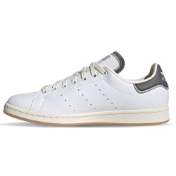 STAN SMITH