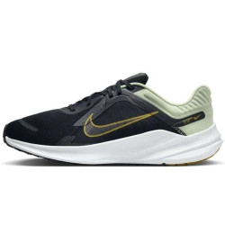 NIKE QUEST 5