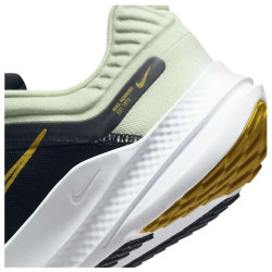 NIKE QUEST 5